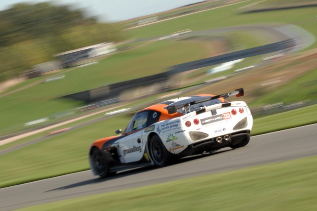 Third on the track was enough for Optimum Motorsport in GT4 (Credit: Chris Gurton Photography)