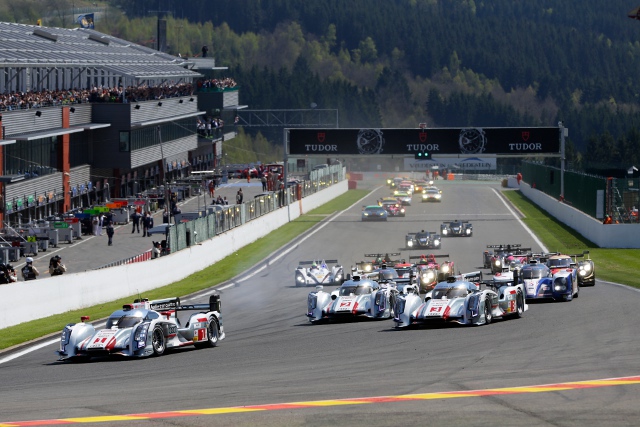 Audi's latest R18 leads the WEC field for 2014 (Credit: Audi Motorsport)