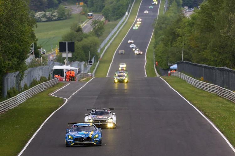 The action was fierce in the lead SP9 class with Black Falcon fending off the competition (Credit: Gruppe C/Nurburgring 24 Hours)
