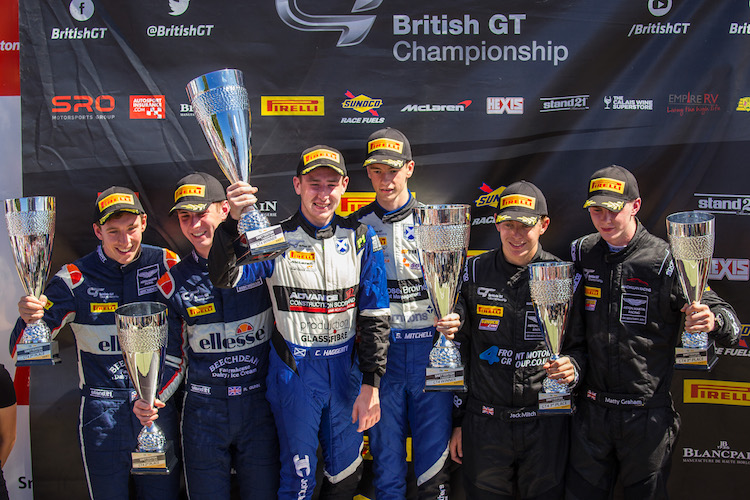 Ciaran Haggerty and Sandy Mitchell took their first victory in the McLaren in GT4 (Credit: Craig Robertson/Racephotography.net)