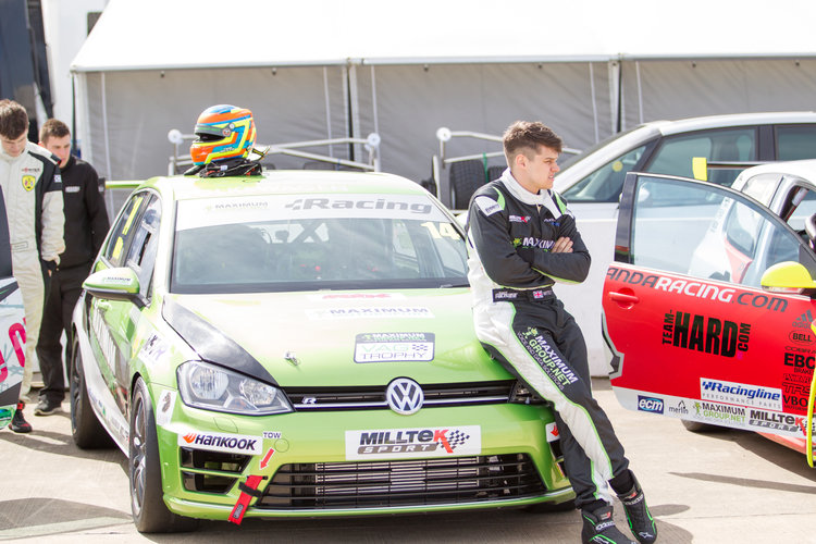 Tom Witts VW Racing Cup Rockingham