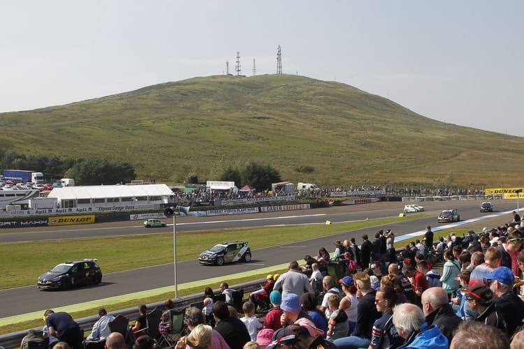 Knockhill Renault UK Clio Cup