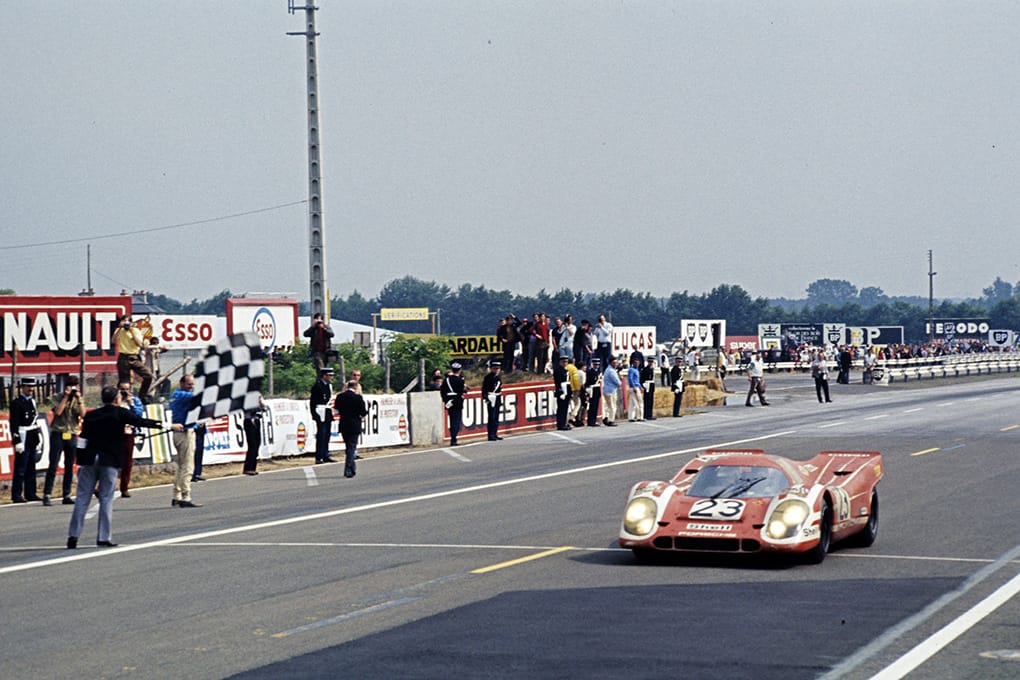 Hans Herrmann and Richard Attwood driving the 917 KH Coupé
