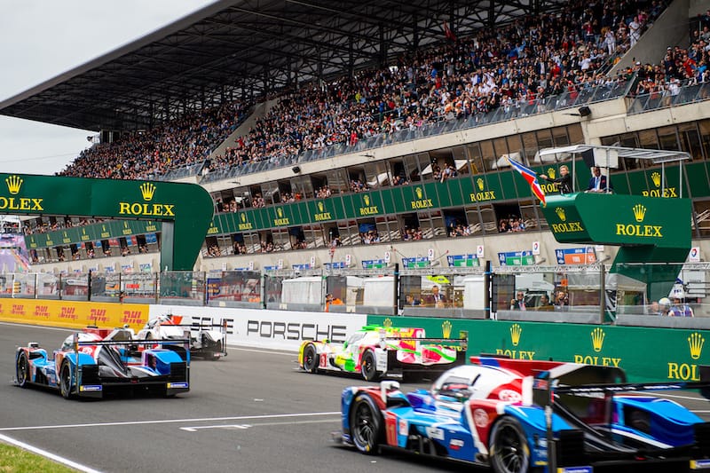 2019 24 Hours of Le Mans grid starting the race