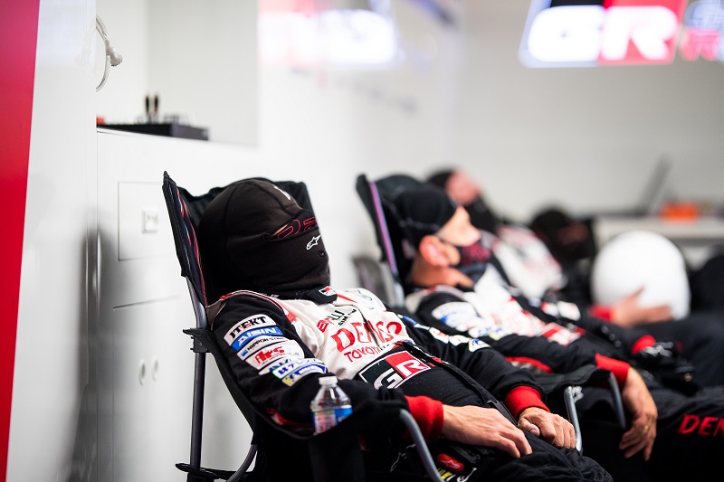 Toyota Gazoo Racing mechanics at the 24 Hours of Le Mans, 2020