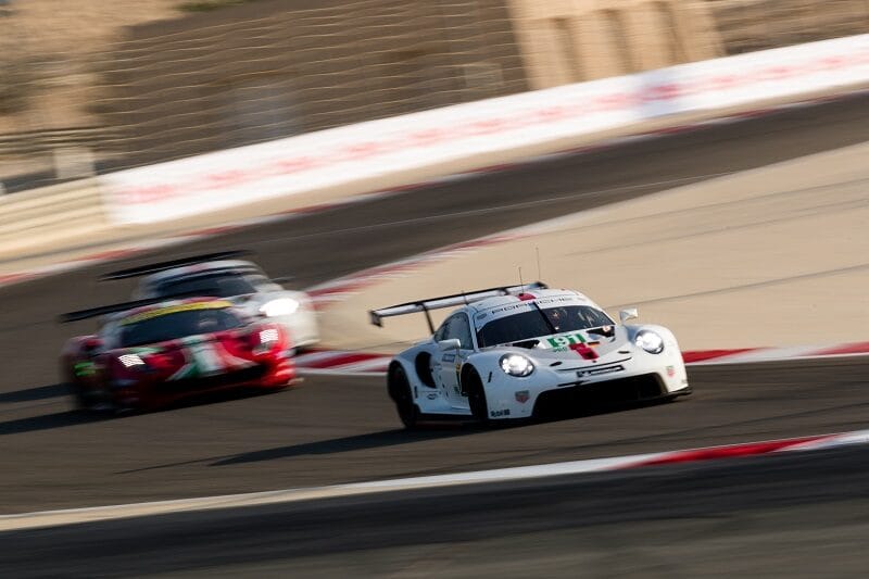 #91 Porsche GT Team leading AF Corse Ferrari and sister Porsche on track in Bahrain