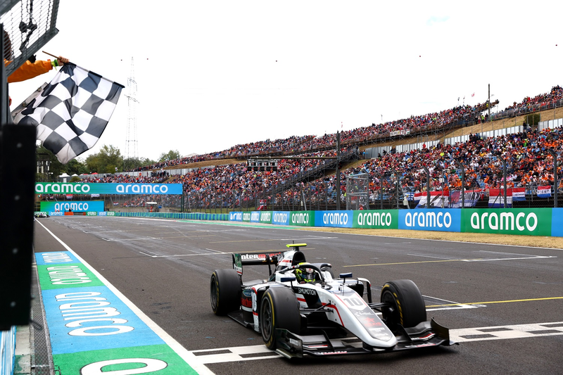 Pourchaire wins in Hungary